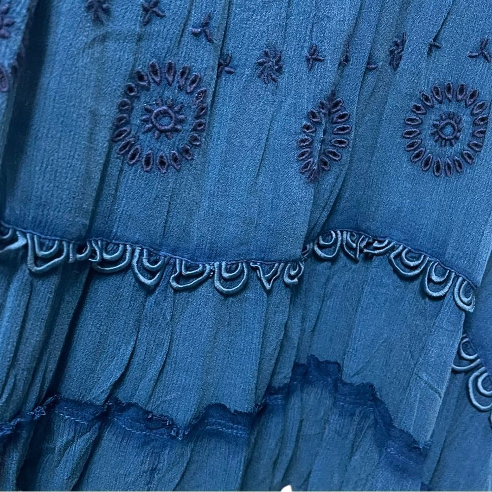 NWT FREE PEOPLE Pretty Cozy Embroidered Maxi Dress M - Picture 3 of 9